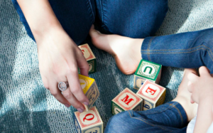 kegiatan montessori one on one