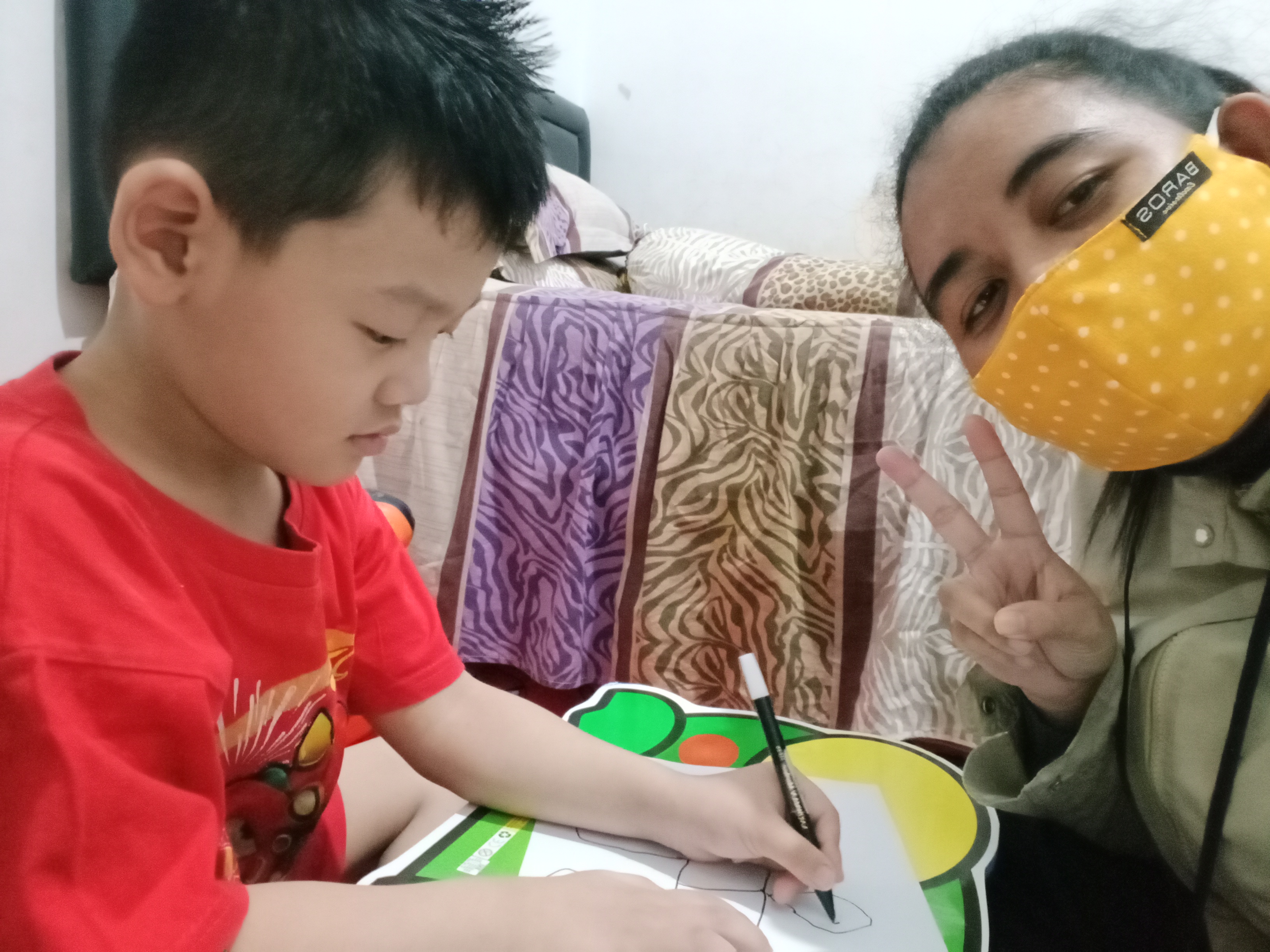 cara orang tua yang bijak dengan jalin kedekatan dengan anak