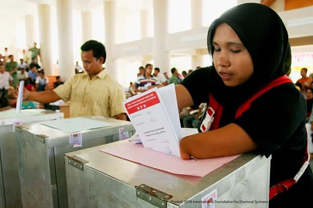 sejarah singkat demokrasi di indonesia