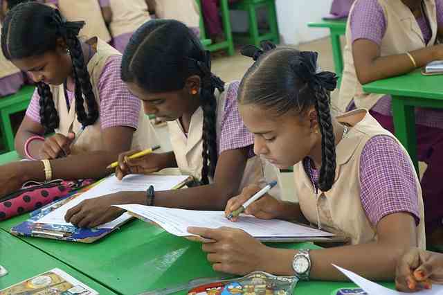 contoh sekolah akselerasi