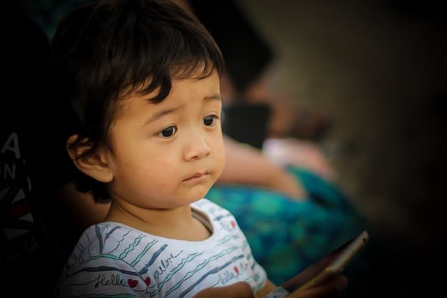 cara melatih kecerdasan emosi anak tanpa ribet