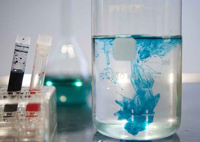 Molalitas Adalah: Pengertian dan Perbedaan dengan Molaritas dan Normalitas 2 apa yang dimaksud dari molalitas