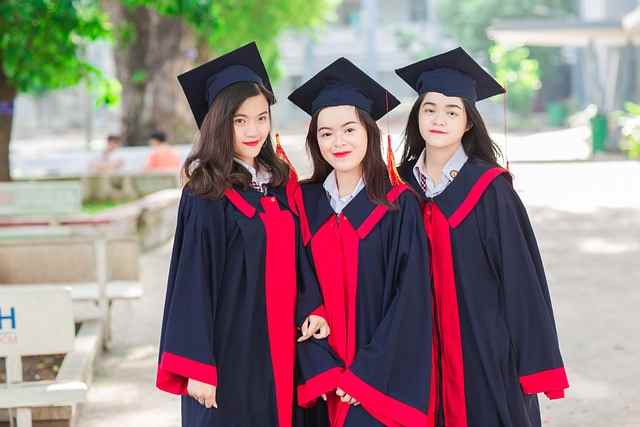 jurusan kuliah yang menjanjikan gaji tinggi untuk wanita