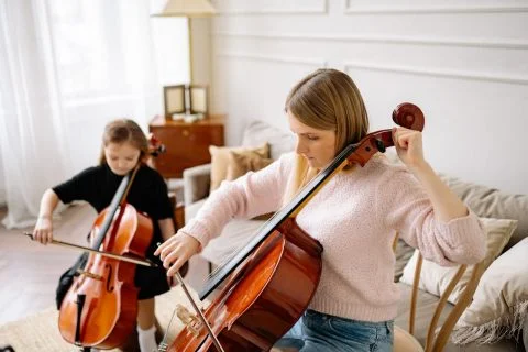 Alat-Musik-Modern-Digesek