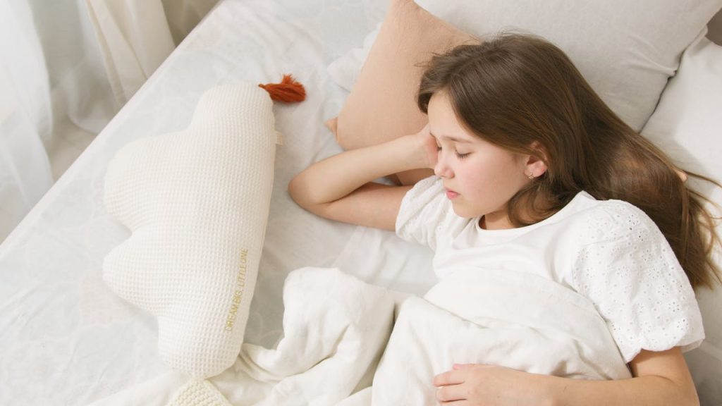 Manfaat Tidur Siang untuk Anak SD